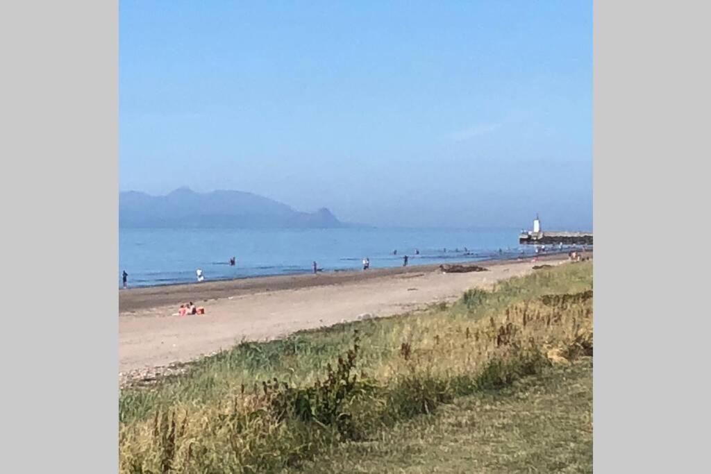 The Brambles Girvan Holiday Cottage By Seaside. Exteriör bild